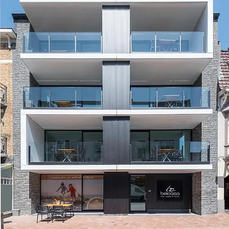 アパートホテル Belcasa Mar & Lofts *