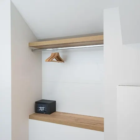 アパートホテル Belcasa Mar & Lofts *